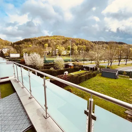 Apartment City - 70m2 - Easy Parking - Bus - 2 Tvs - Between City And Forest *