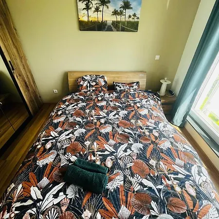 Apartment City - 70m2 - Easy Parking - Bus - 2 Tvs - Between City And Forest Luxembourg